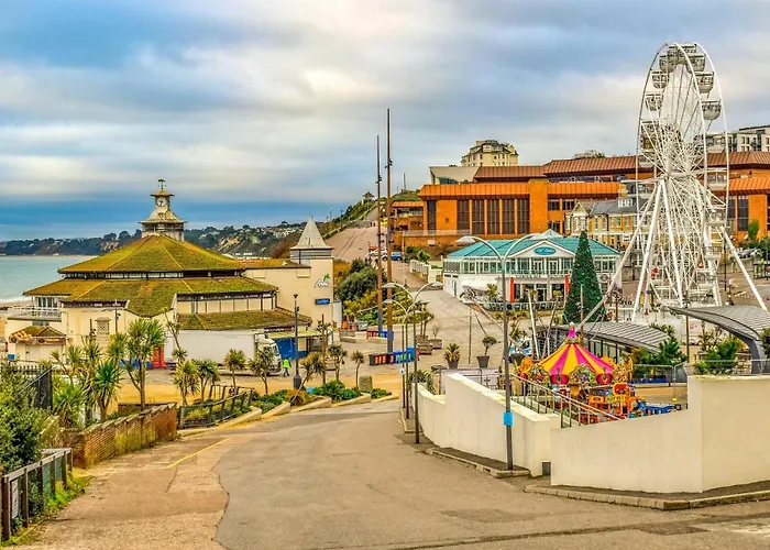 Bournemouth Cozy 3 Bedrooms Near Beach With Parking